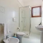 Divina فيلة مارينا دي مانكافيسا