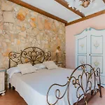 Divina Villa *