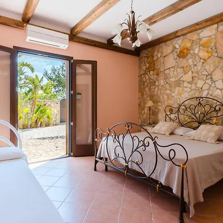 Divina * Marina di Mancaversa