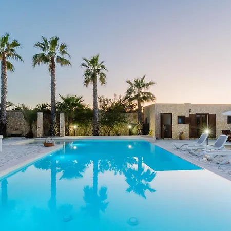 Divina Villa